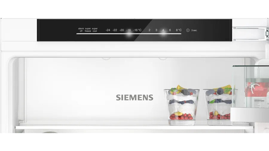 Siemens iQ500 KI86NEDD0 koel-vriescombinatie Ingebouwd 260 l Wit