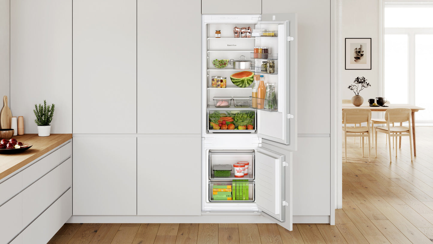 Bosch Serie 2 KIV87NSE0 koel-vriescombinatie Ingebouwd 270 l Wit