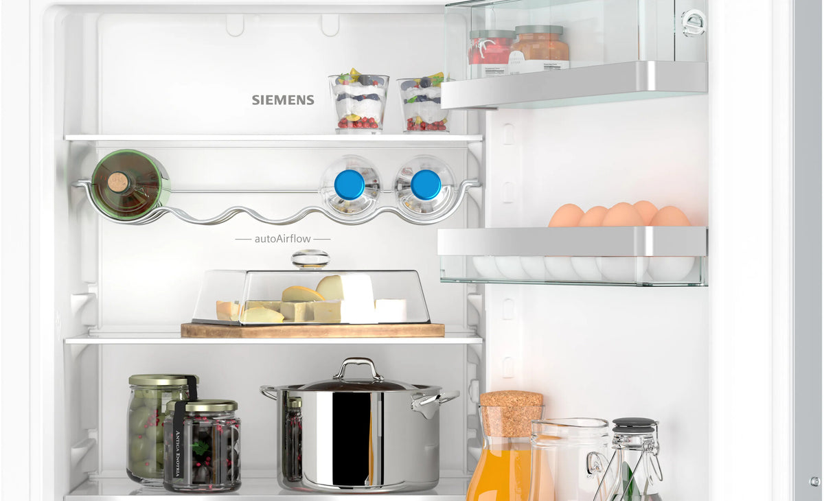 Siemens iQ500 KI86NADD0 koel-vriescombinatie Ingebouwd 260 l