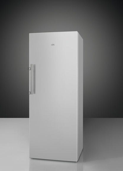 AEG RKB333E2DW koelkast Vrijstaand 309 l Wit