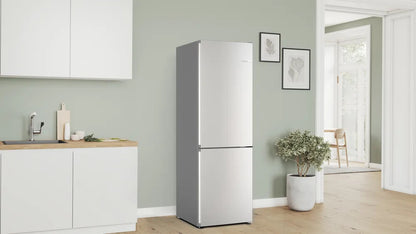 Bosch Serie 4 KGN362LAF koel-vriescombinatie Vrijstaand 321 l Metallic