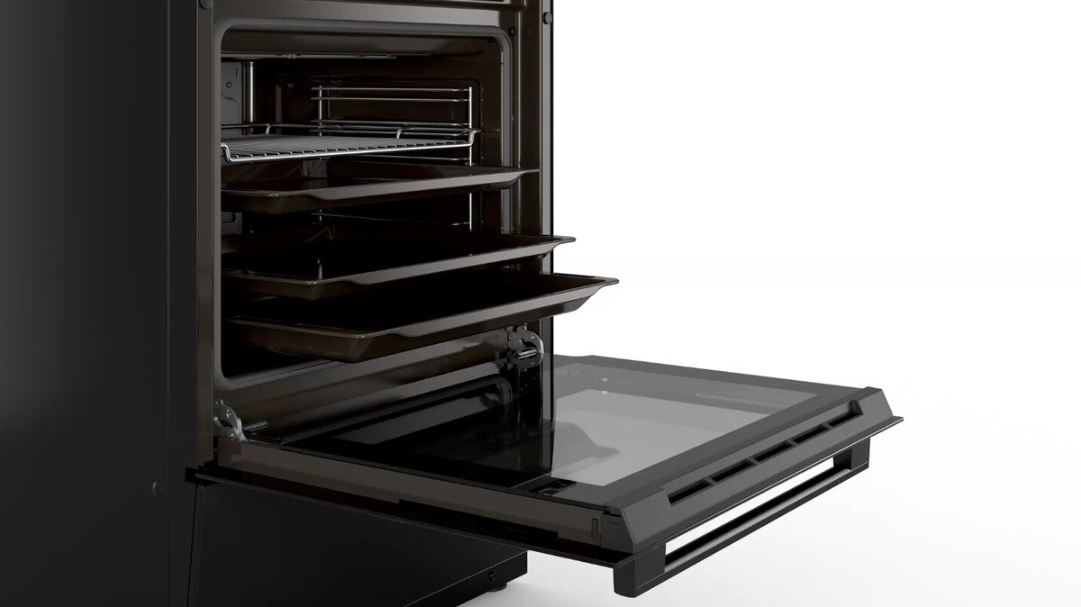 Bosch Serie 4 HLN39A060U fornuis Vrijstaand fornuis Electrisch Inductiekookplaat zones Zwart