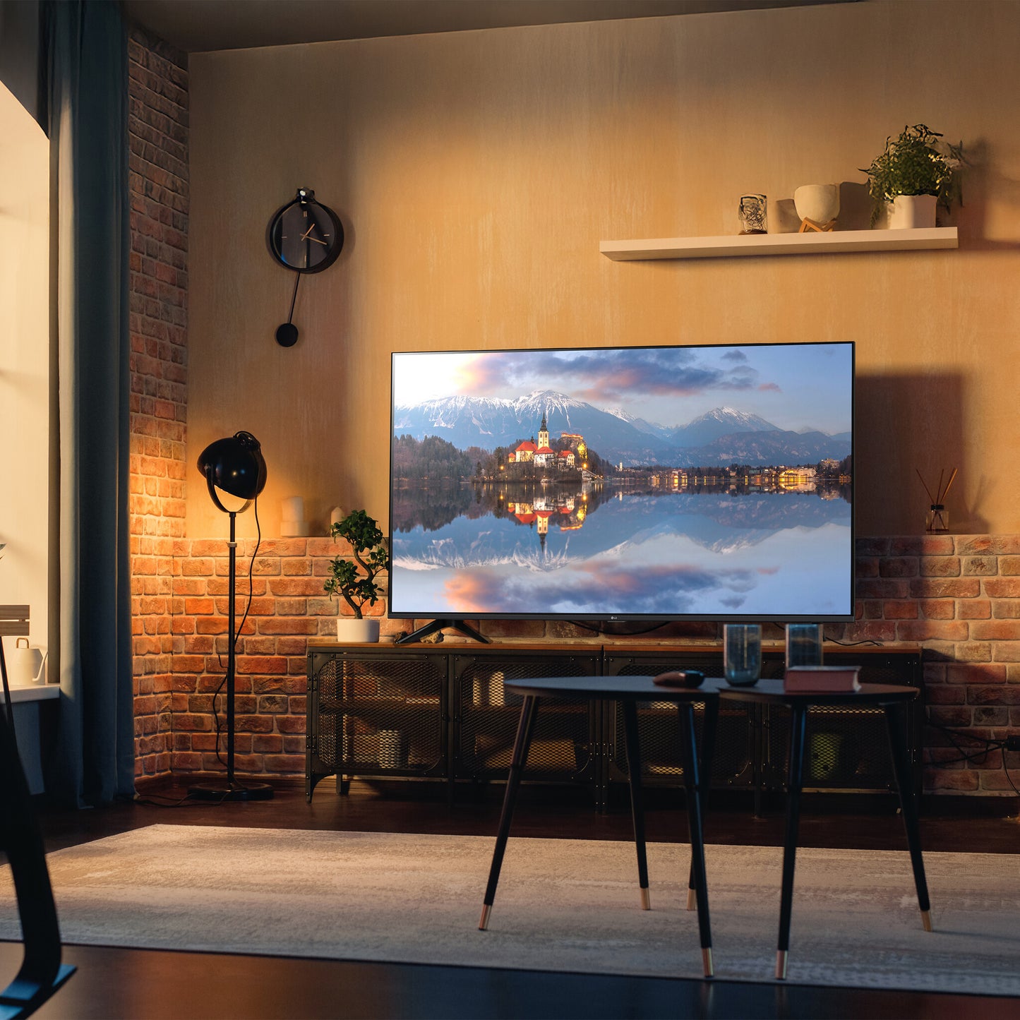 LG UHD AI 55UA73006LA 139,7 cm (55") 4K Ultra HD Smart TV Wifi Zwart