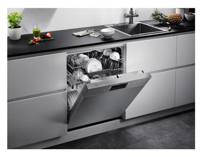 AEG FES5368XZM Semi-ingebouwd 13 couverts