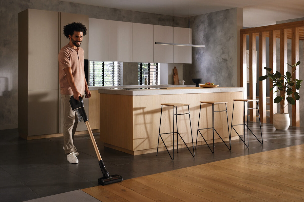 Miele Duoflex HX1 Total Care Batterij/Accu Droog Hygiënefilter Zakloos 0,3 l 160 W Zwart, Roze 2,5 Ah