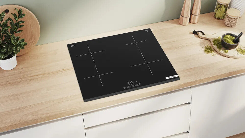 Bosch Serie 4 PIE63KBB5E kookplaat Zwart Aanrecht 60 cm Inductiekookplaat zones 4 zone(s)