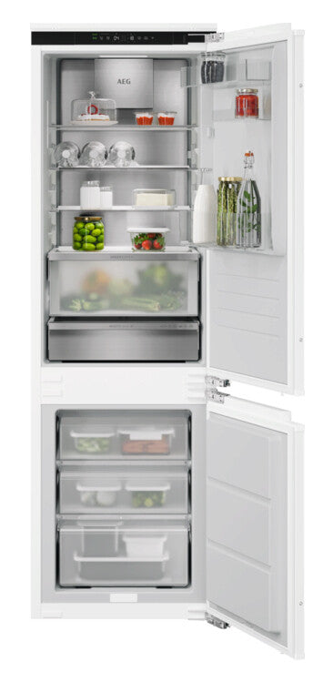 AEG Series 9000 TC9MS181AC Ingebouwd 245 l Wit