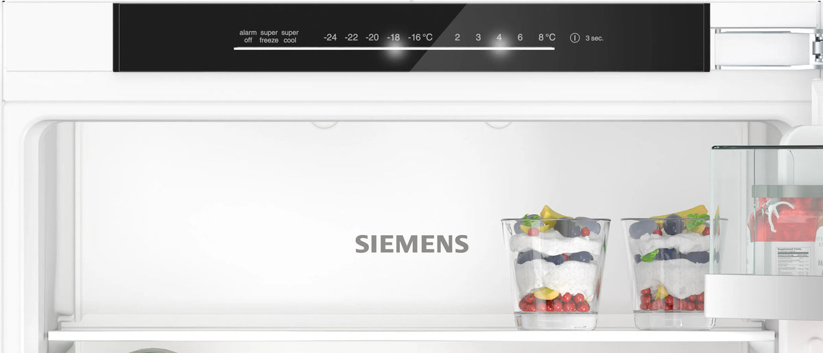 Siemens iQ500 KI86NADD0 koel-vriescombinatie Ingebouwd 260 l