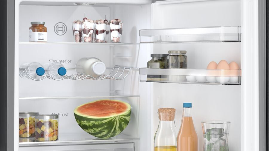 Bosch Serie 4 KGN36VXCT koel-vriescombinatie Vrijstaand 321 l Roestvrijstaal