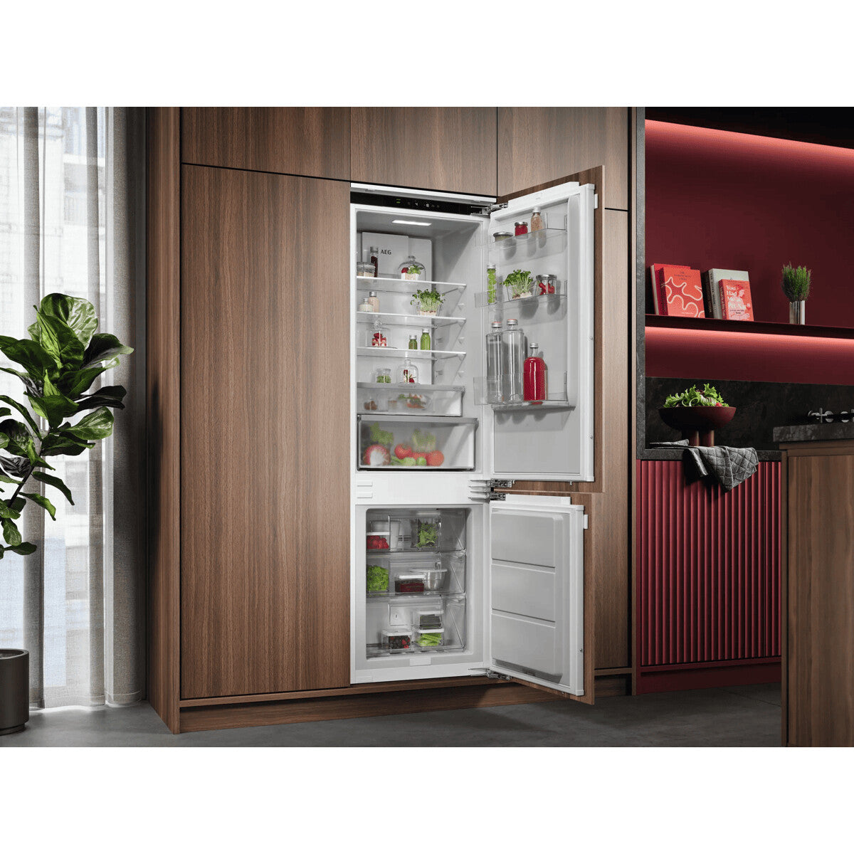 AEG Series 7000 TC7CS181AF Ingebouwd 245 l Wit